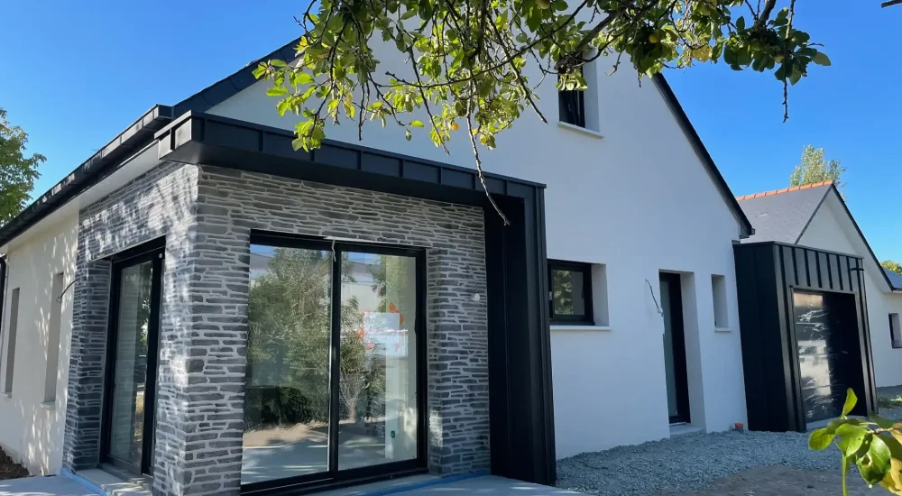 Quel type de fausse pierre choisir selon le style de votre maison ?